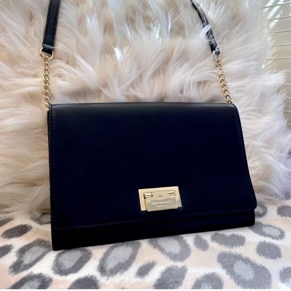 kate spade Handbags - KATE SPADE Crossbody purse